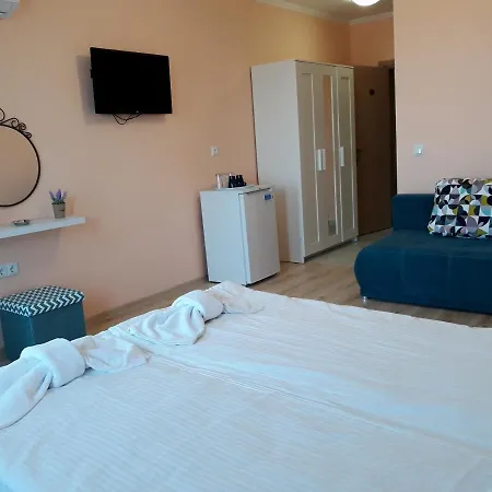 Aparthotel La 2