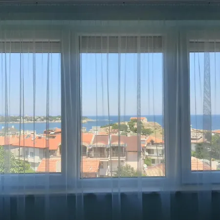 La 2 Aparthotel Tsarevo