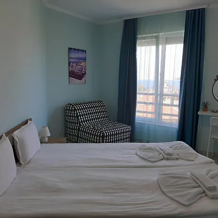 La 2 Aparthotel Tsarevo