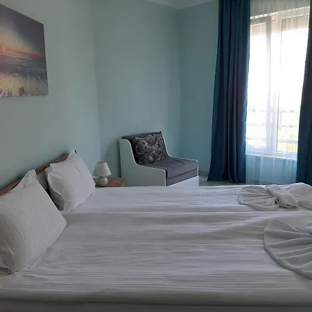 La 2 Aparthotel