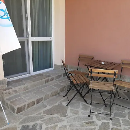 Aparthotel La 2 Tsarevo